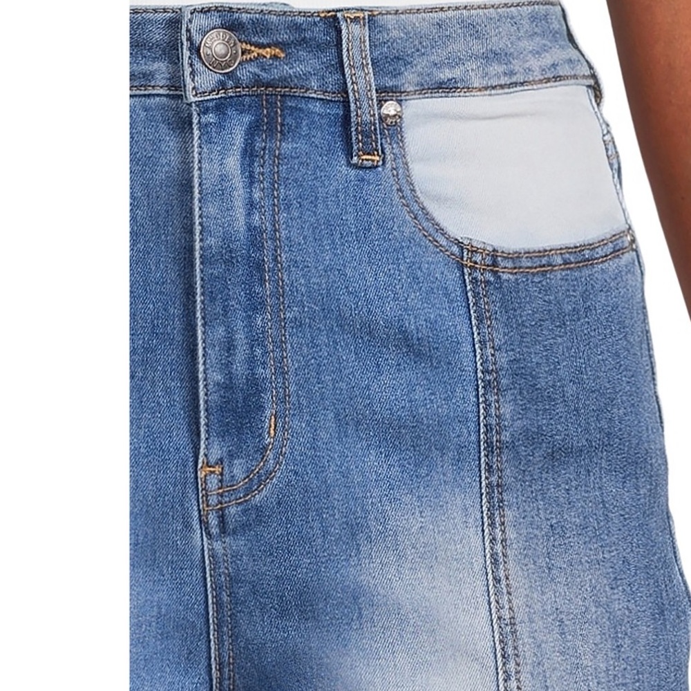 Madden NYC Ultra High Rise Flare Leg Jeans - Picture 7 of 8